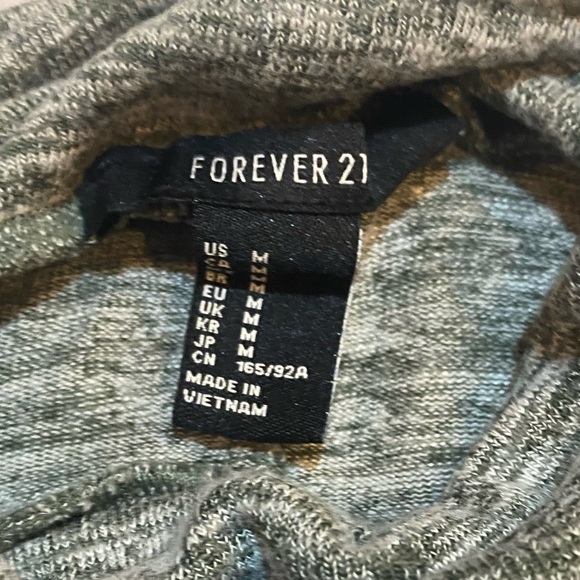 Forever 21 Long Sleeve Turtleneck Sweater Dress Size Medium - Picture 3 of 3